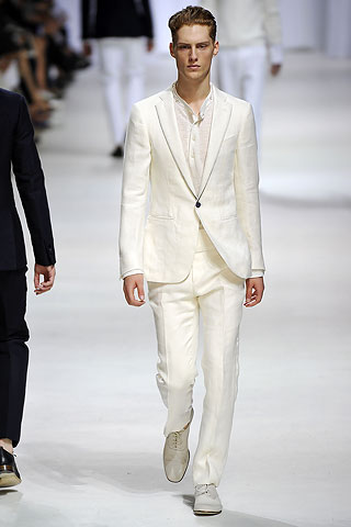 Ermenegildo Zegna / - 2011